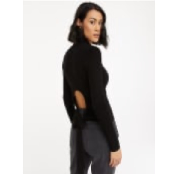 Reitmans Sweaters - Ladies size XXL Ribbed Mock Neck Sweater with Cutout at the Back